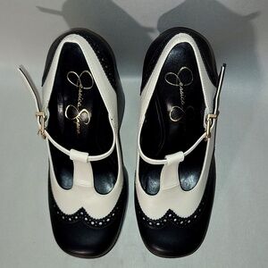 Jessica Simpson Selventa Black/Chalk Mary Jane Block Heel Platform Pumps